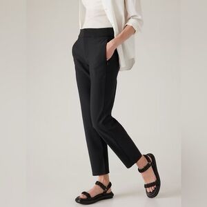 NWT! Athleta Black Stellar Trouser - Size 26